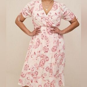 Torrid Blush Paisley Short Sleeve Dress